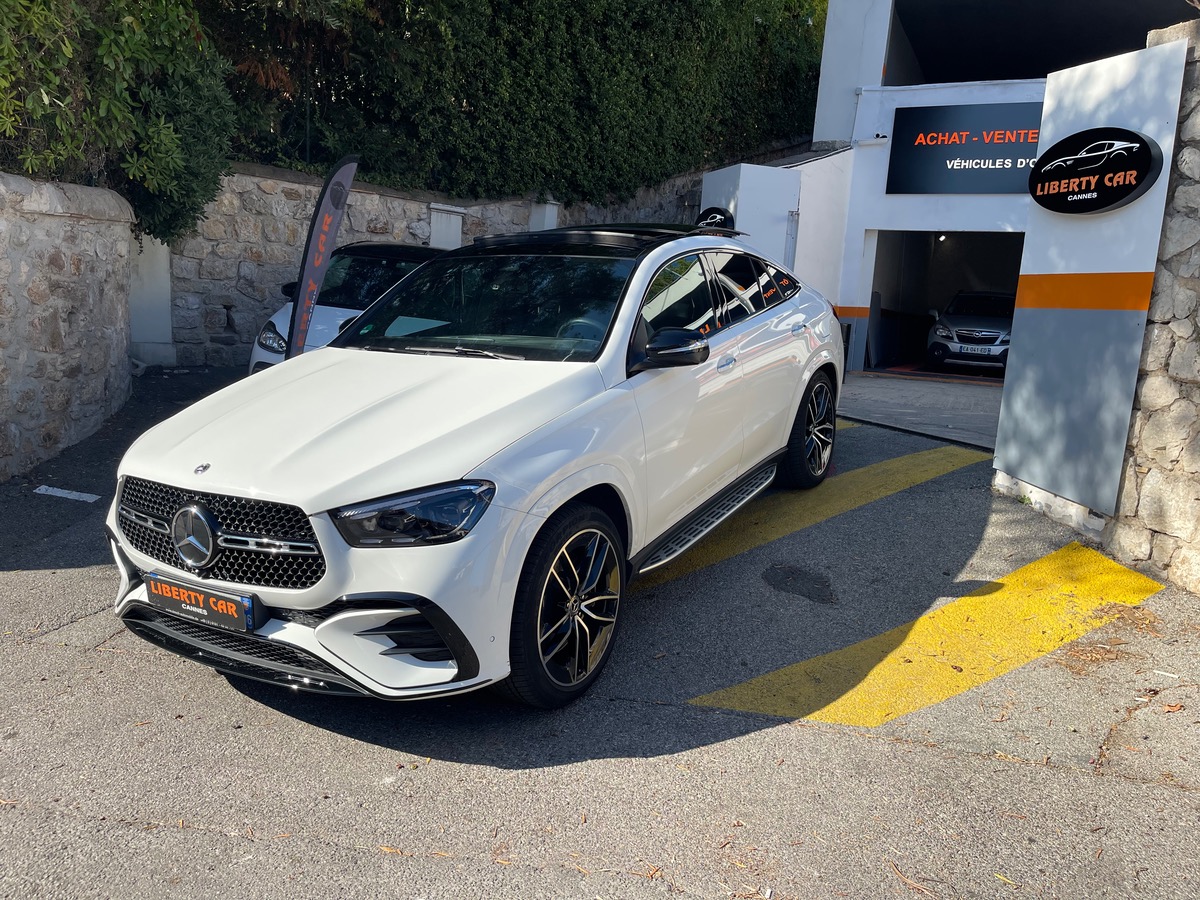 Mercedes Benz GLE Coupé 350 De 4MATIC /AMG LINE/  Toit Ouvrant / Pack Sport Black /