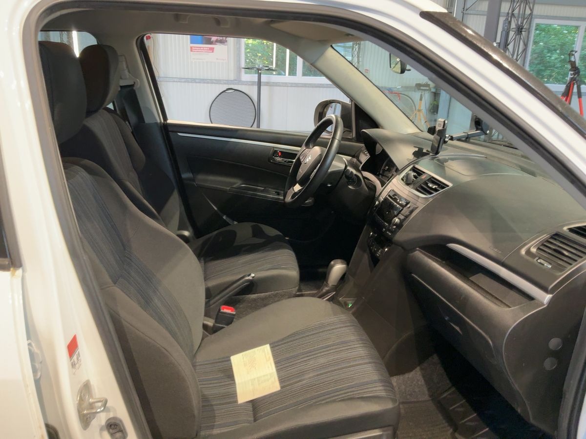 Suzuki Swift 1.2 VVT 95cv Comfort Boîte Automatique 5p