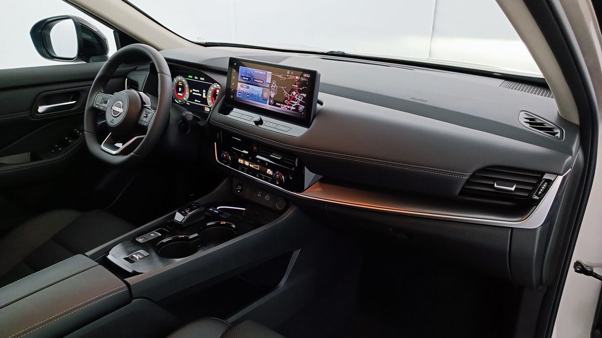 Nissan NISSAN X TRAIL e-Power 204 chevaux N-Trek | Jantes alliage 18" N-TREK | PLUSIEURS COLORIS