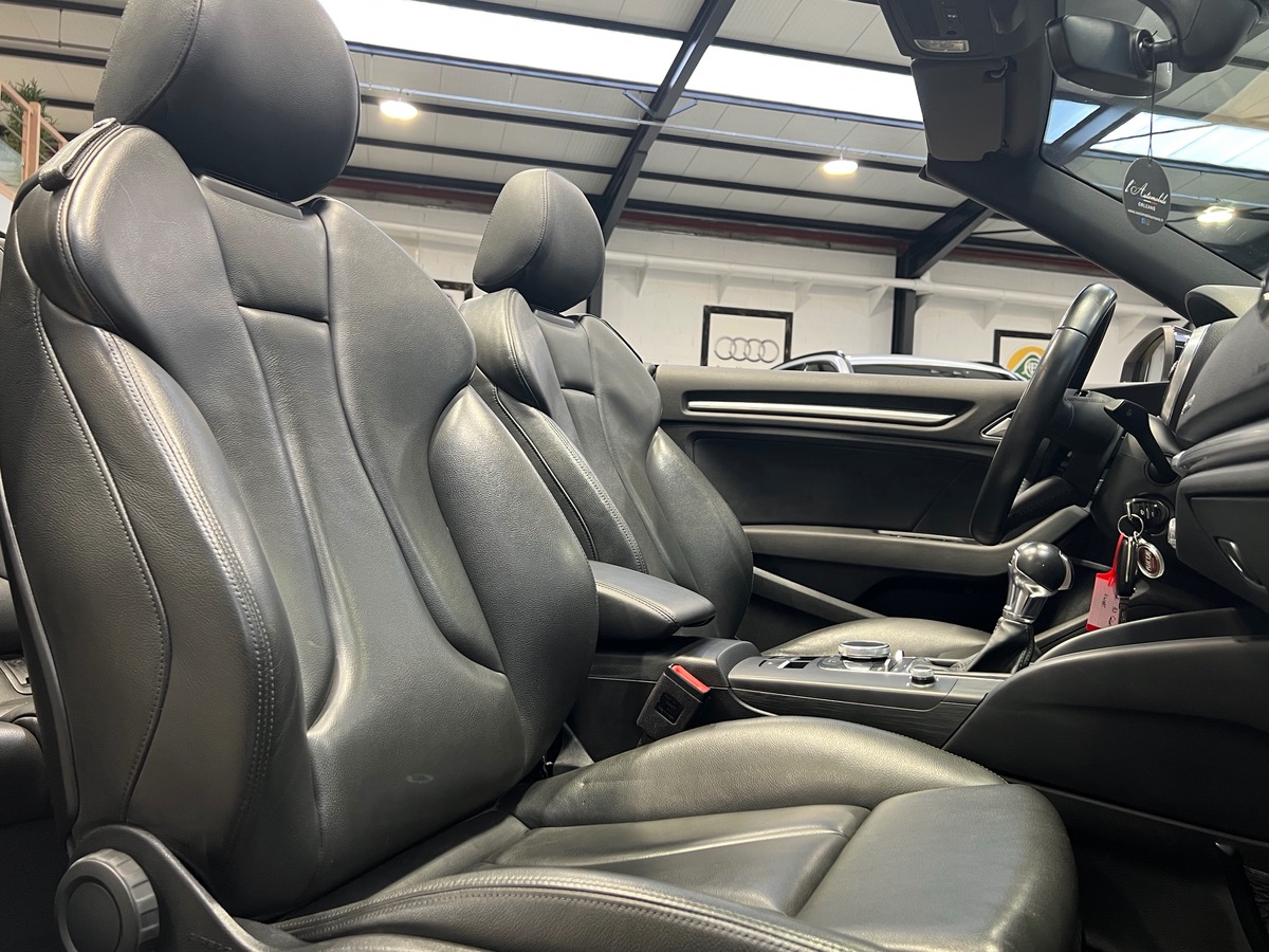Audi A3 Cabriolet 35 TFSI 150CV S-LINE 1ERE MAIN FULL O