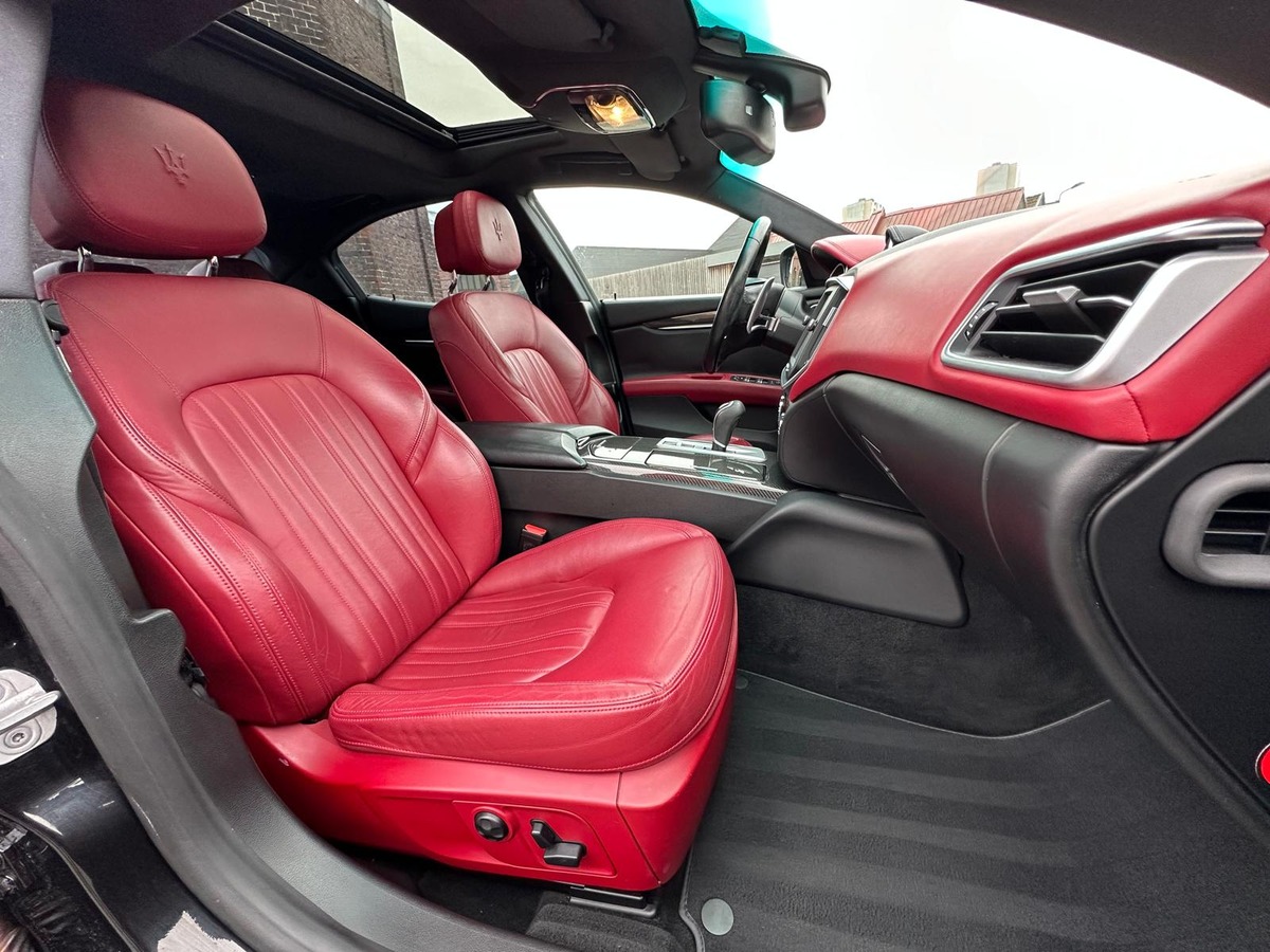 Maserati Ghibli 3.0 V6 diesel 275CV