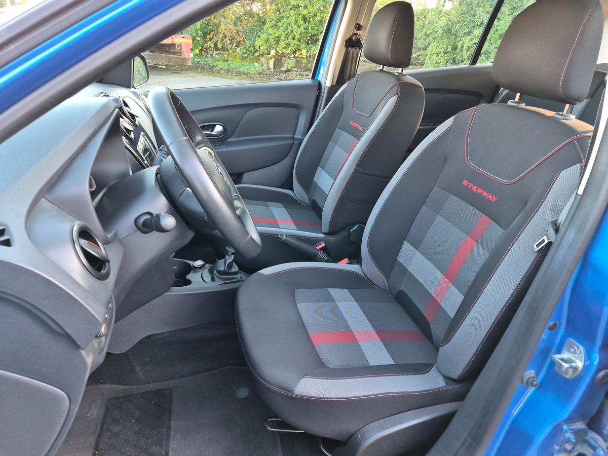 Dacia Sandero stepway 0.9 TCE 90 TECHROAD EASY-R