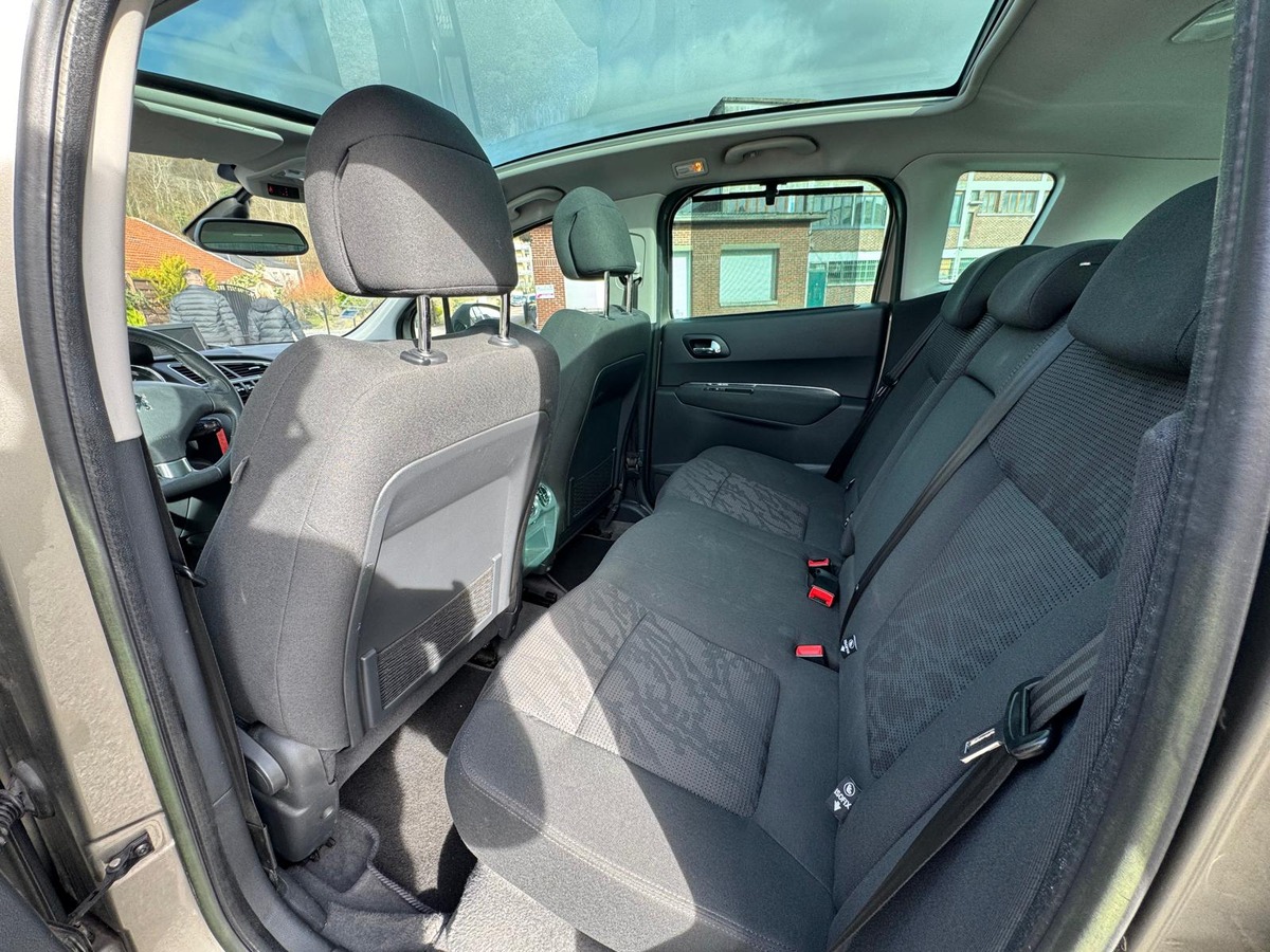 Peugeot 3008 1.6 HDi Allure - Révisé - Garantie