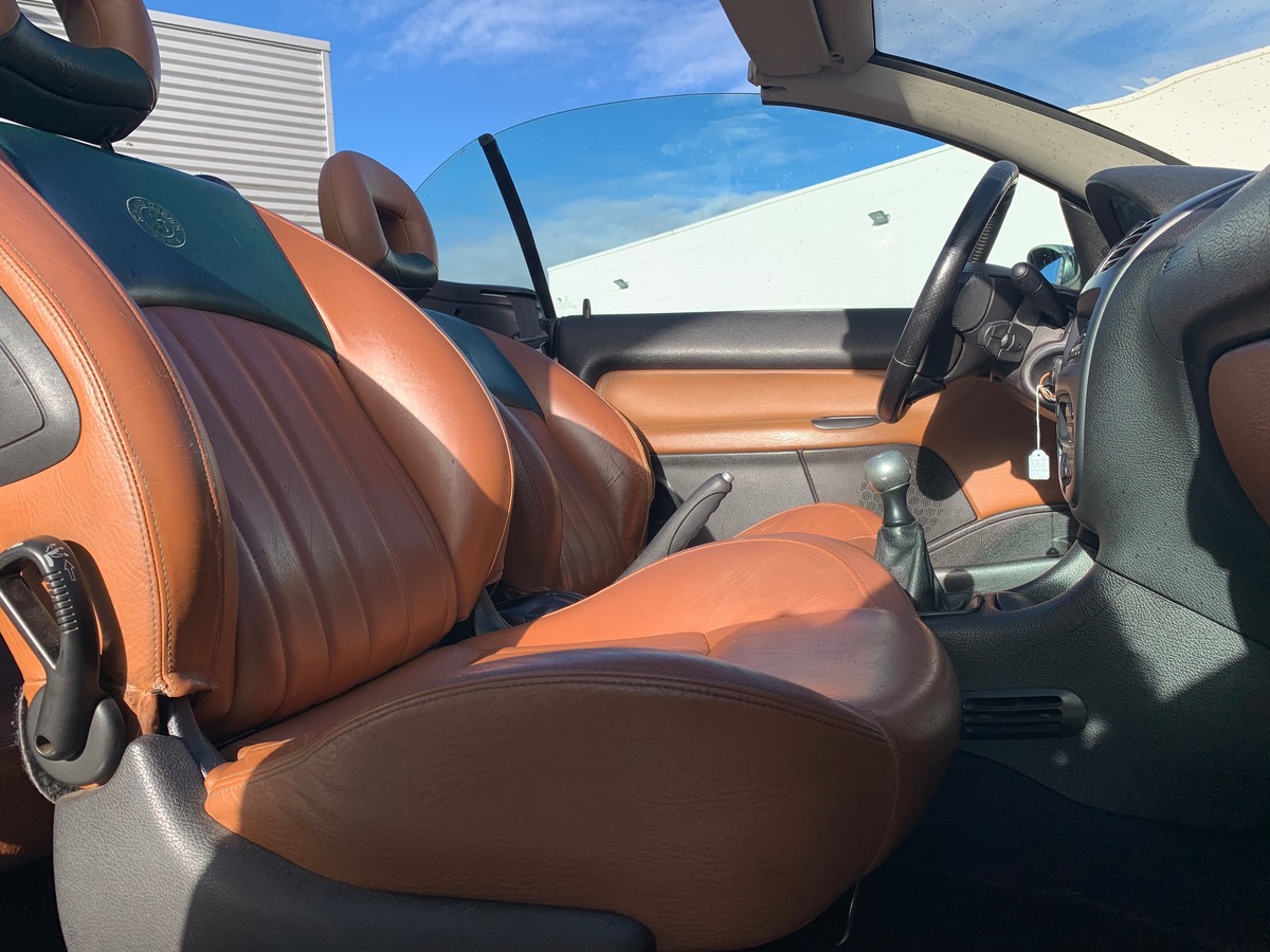 Peugeot 206 CC 136 ch | Rolland Garros | Sellerie cuir | Climatisation automatique | Jantes Alu