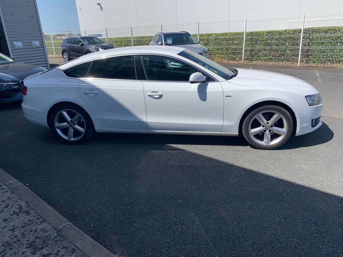 Audi A5 Sportback 170 chevaux | 2.0 TDi | S Line | Régulateur de vitesse | GPS | Aide stationnement