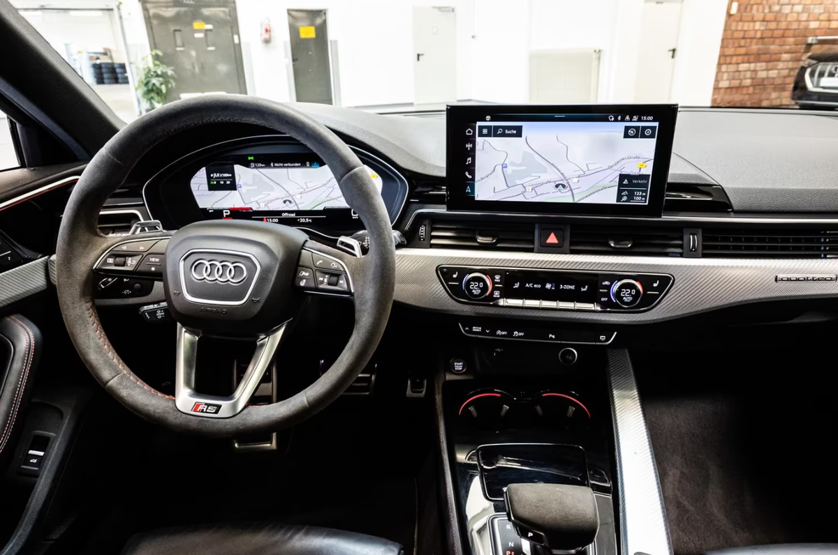 Audi RS4 Avant V 2.9 V6 TFSI 450ch quattro tiptronic 8