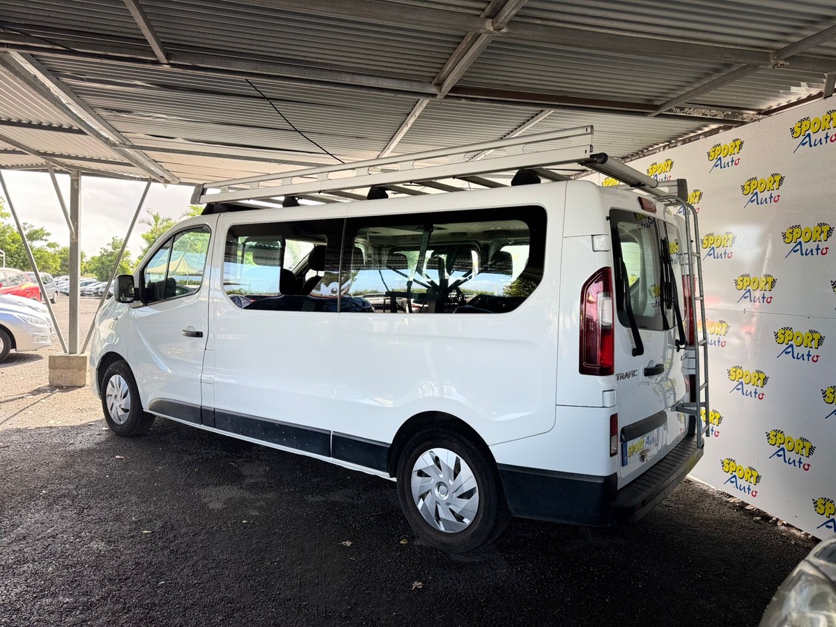 RENAULT Trafic 9 PLACES SPORT AUTO X