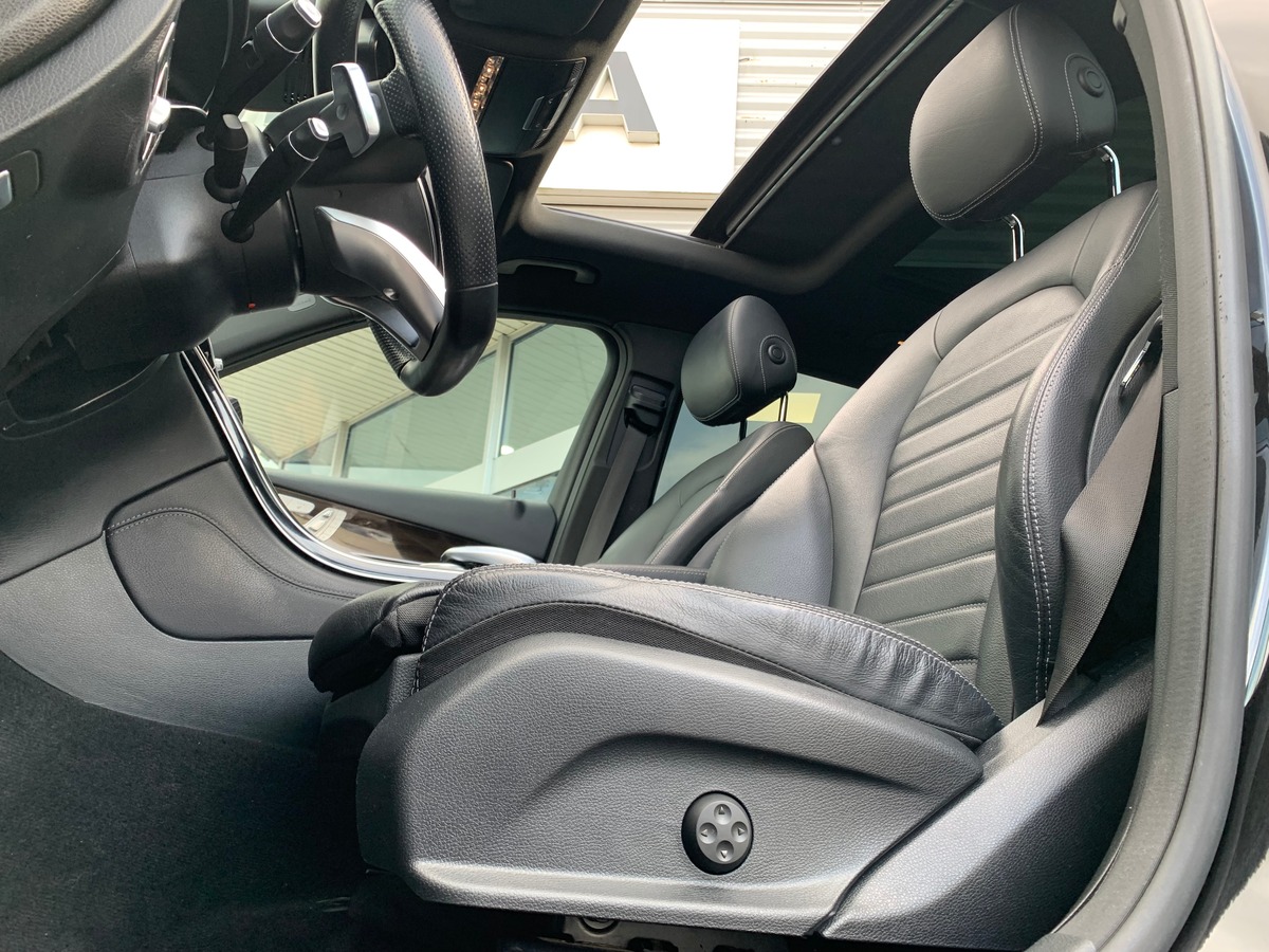 Mercedes-Benz Classe GLC 204 | Fascination | 4MATIC | Toit ouvrant panoramique | Cuir | Caméra recul