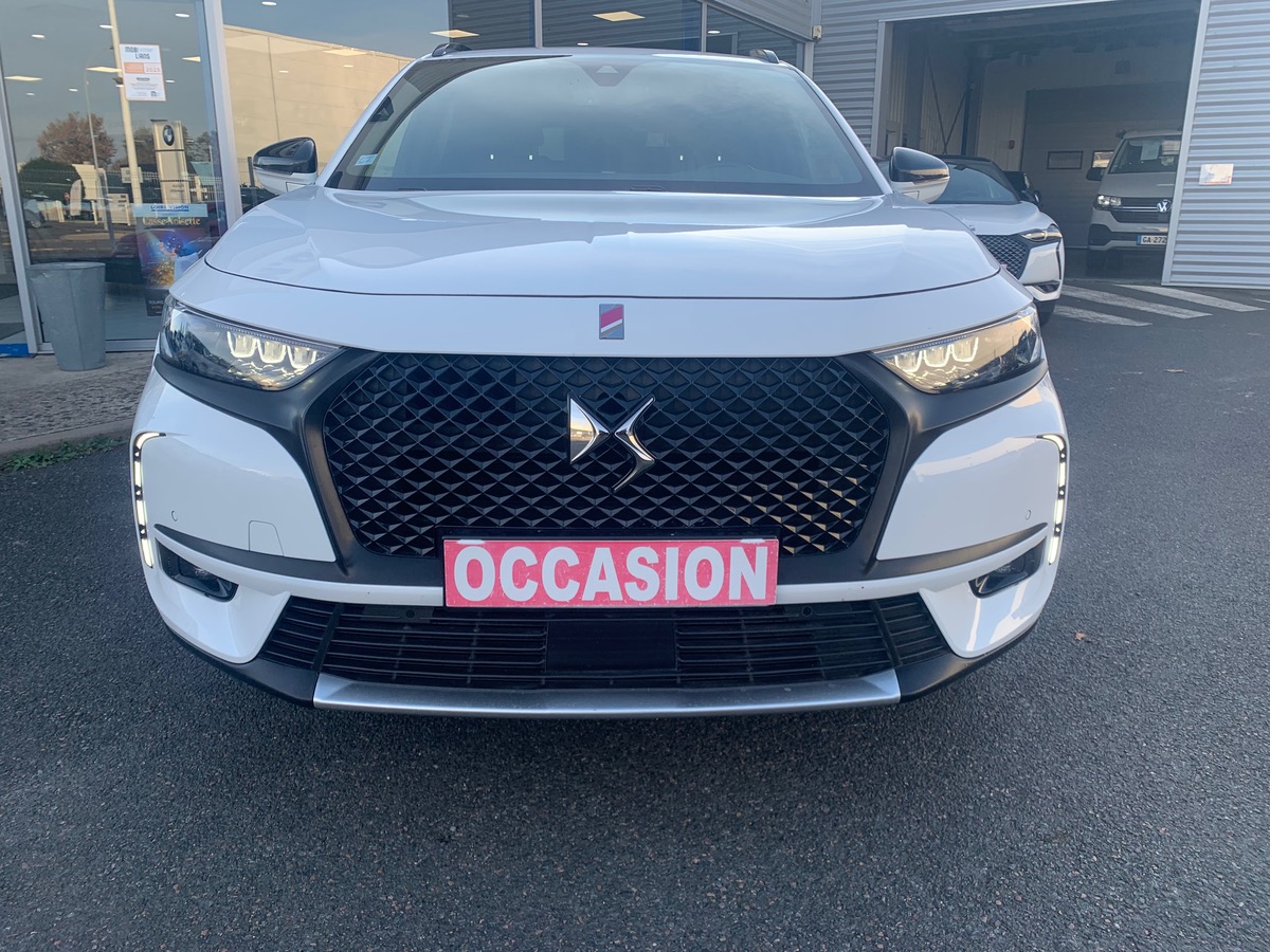 DS DS 7 130 ch | PERFORMANCE LINE + | Caméra de recul | Coffre mains-libres | Sièges électriques