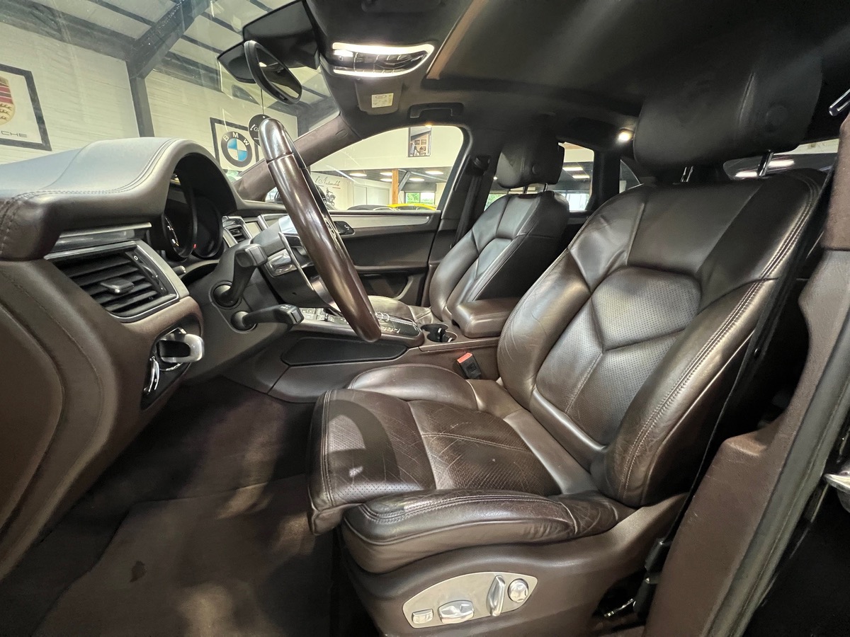 Porsche Macan TURBO 3.6 V6 PDK 400CV TO / BURMESTER / PACK CHRONO / SUIVIT COMPLET A
