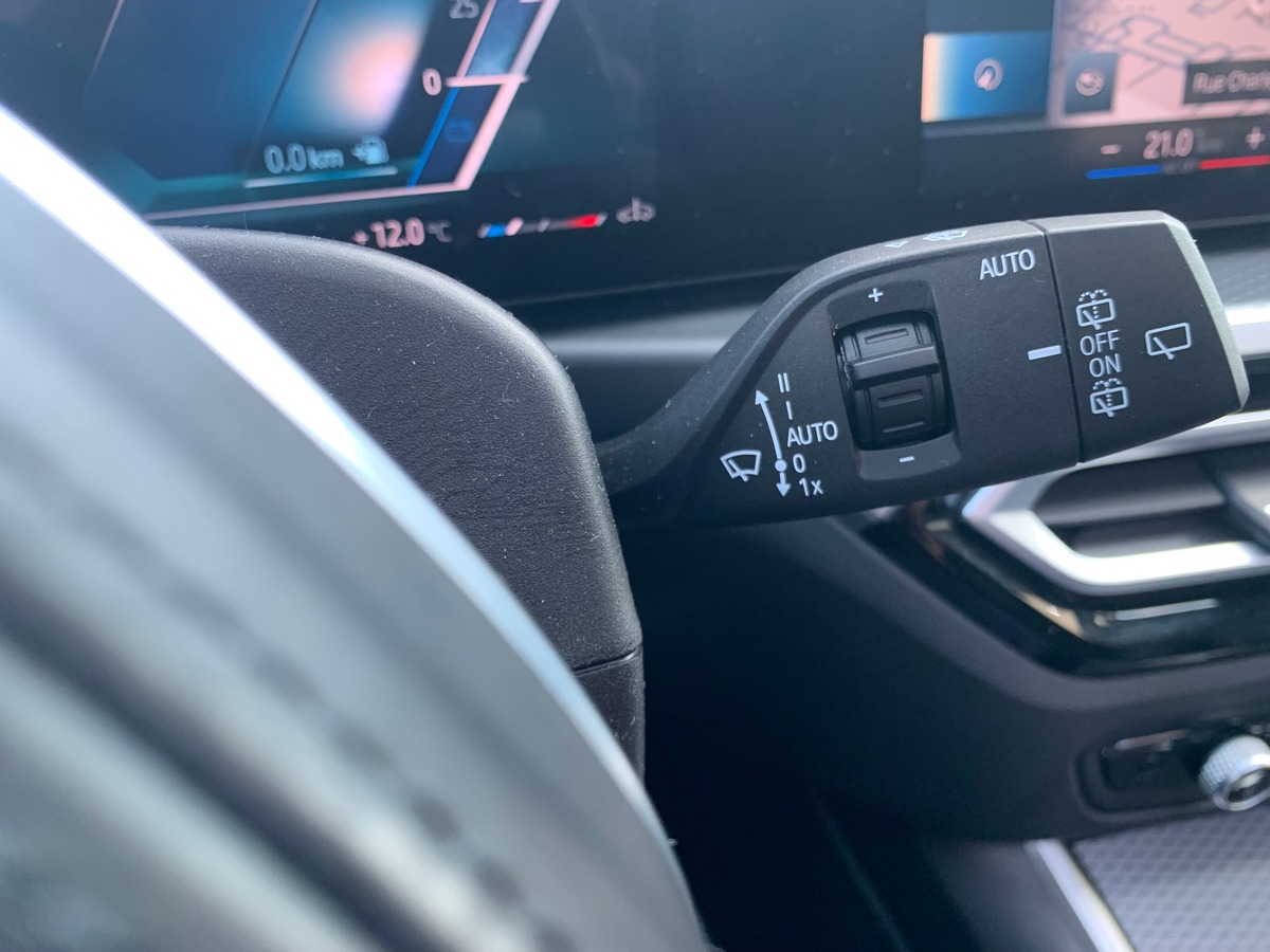 Bmw 320D 190 | M Sport | Xdrive | Toit ouvrant panoramique | Mode SPORT | Apple car play | Attelage