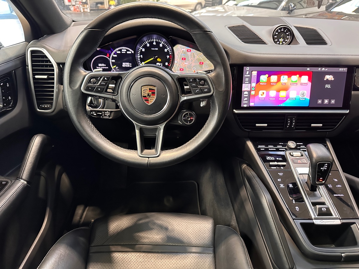 Porsche Cayenne Coupé e-Hybrid 462 cv - 1ère Main FR / Suivi Full CP