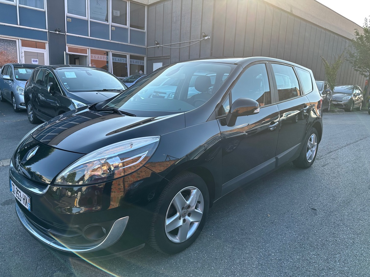 RENAULT Grand Scenic 1.5 DCI 112 CH 4X CB