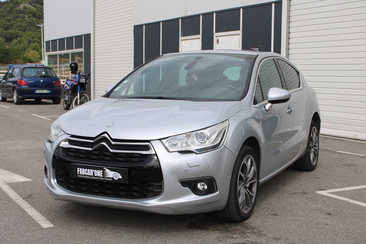Citroën DS4 2.0 BLUEHDI 180 S&S SPORT CHIC EAT6 - Garantie 12 Mois