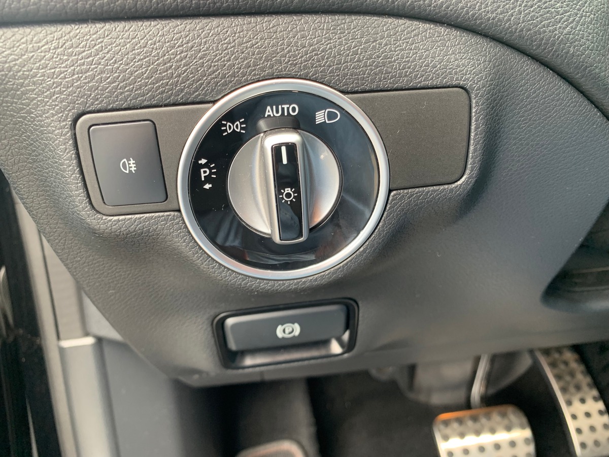 Mercedes-Benz CLA 380 ch | 45 | Toit ouvrant | Apple car play | Caméra recul | Régulateur de vitesse