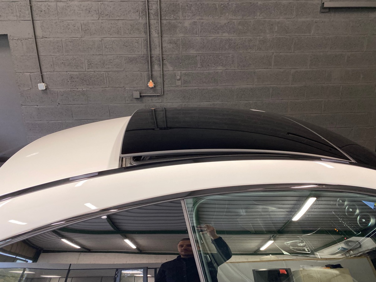 Mercedes Benz Classe C 220 cdi AMG Line / Toit Panoramique Ouvrant / Cock Pit / Led d Ambiance