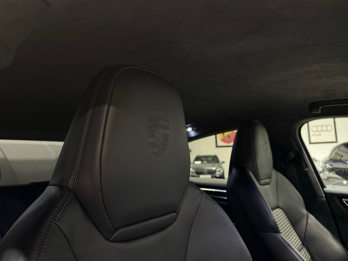 Porsche Cayenne Coupé E-HYBRID 3.0 V6 462 cv  PACK SPORT FULL CARBONE/GT DESIGN/PACK CHRONO+  FR V