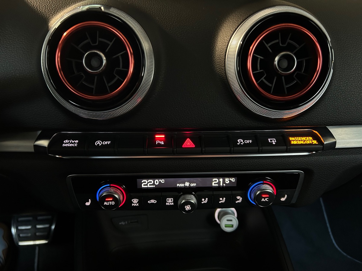 Audi S3 2.0tfsiq