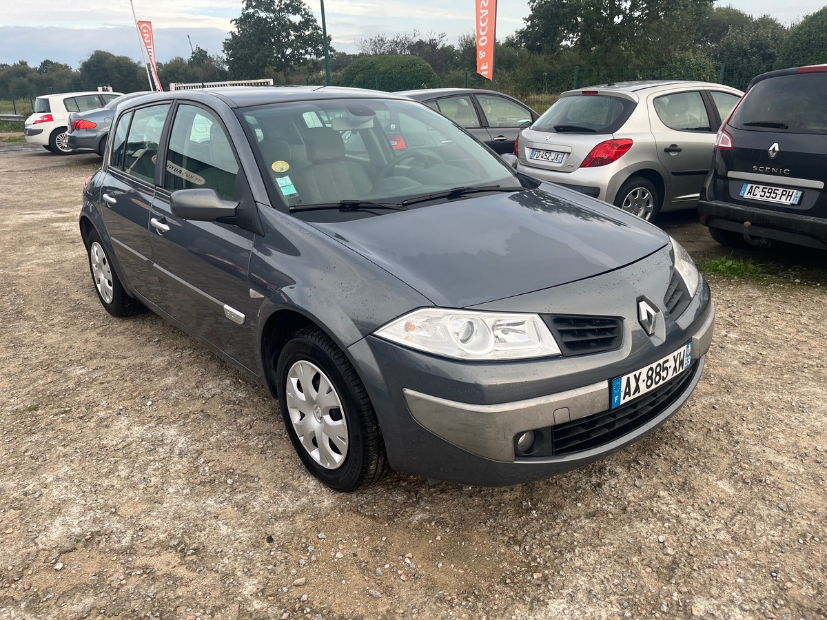RENAULT Megane 1.9 dci 130ch 125696km