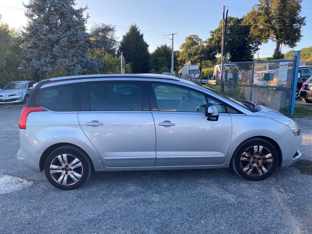 Peugeot 5008 1.6 hdi 112cv 7 places 199050km