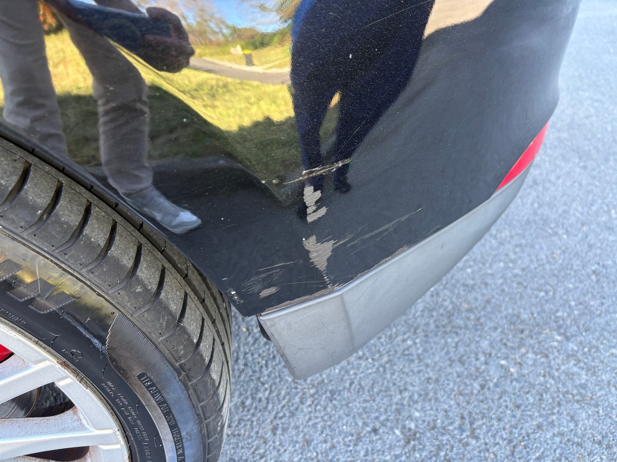 RENAULT Megane III - 1.9DCI 130CH - CARMINAT TOMTOM