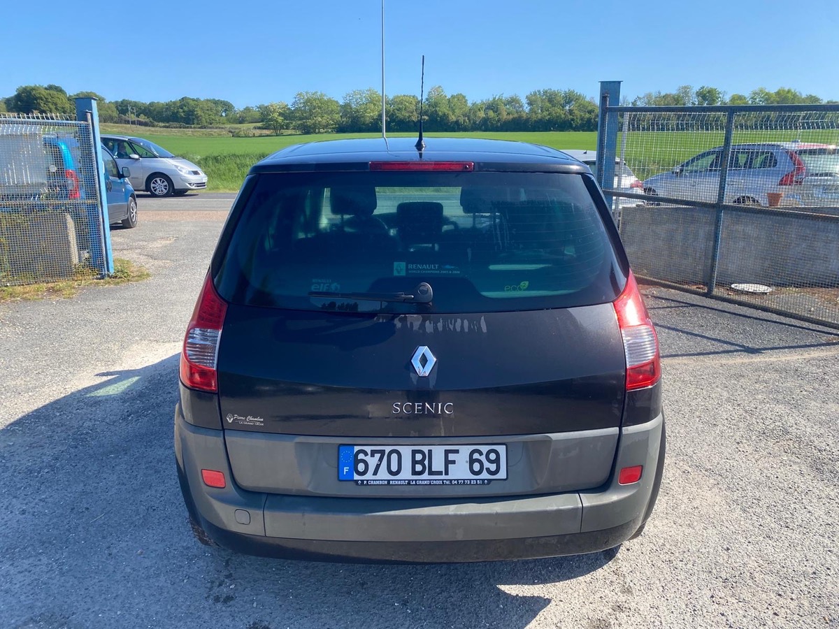 RENAULT Scenic II 1.5 dci 105cv 1ère main faible kilométrage d’origine 
