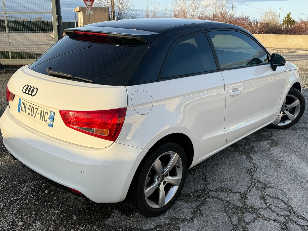 Audi A1 Sportback 3 Portes 1.6 TDI 90 Ch EXCELENTE ETAT GARANTIE 12 MOIS
