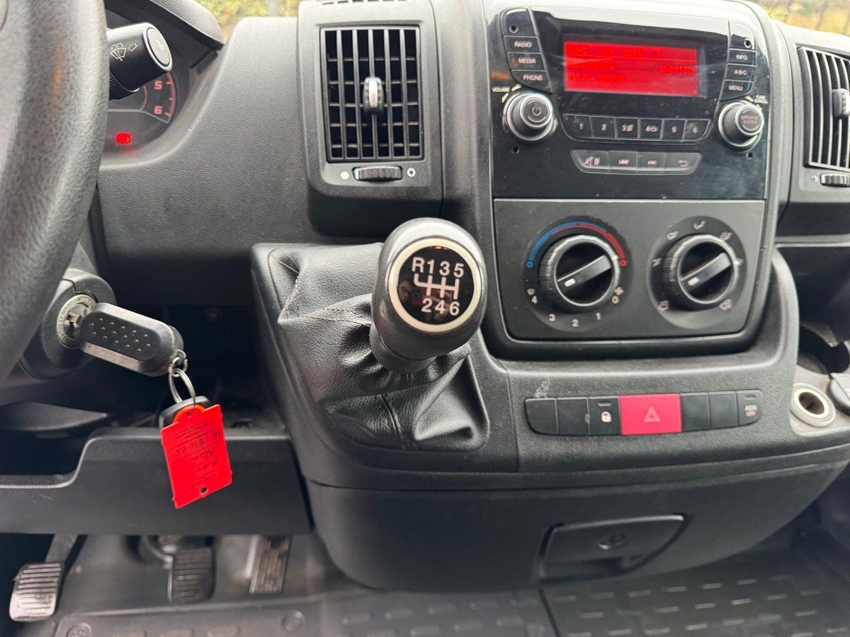 Peugeot Boxer 2.0 Blue-HDi 330 L1H1 Pro BlueHDi 110 - Révisé - Garantie