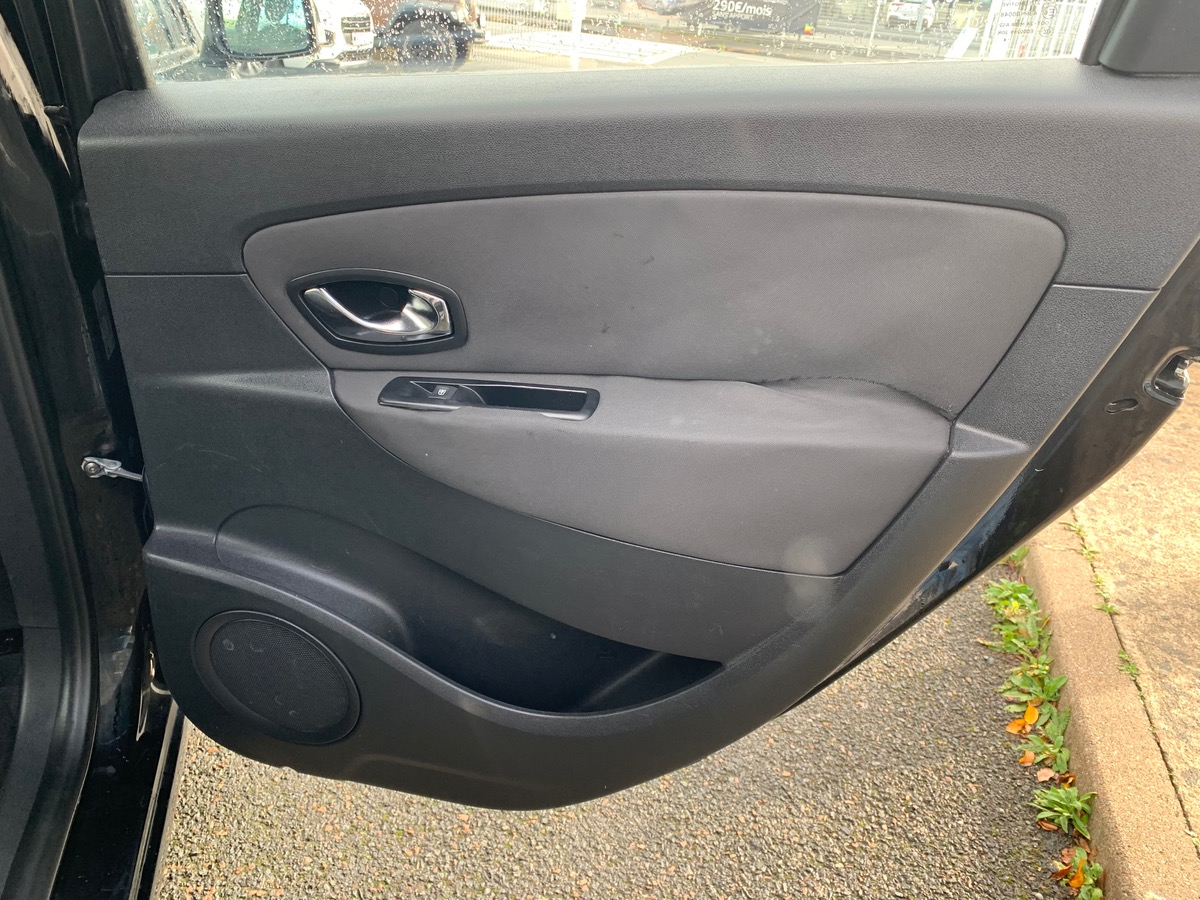 RENAULT Megane Scenic 130 ch | GRAND SCENIC | 7 Places | Business