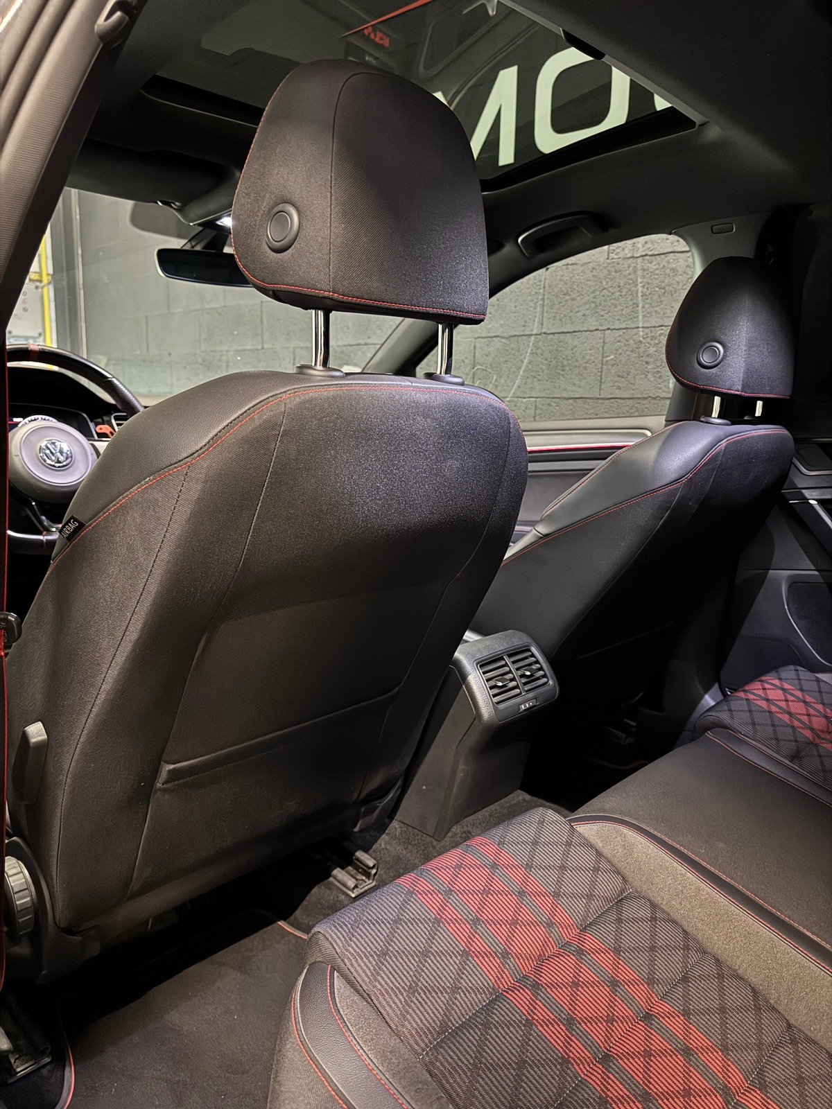 Volkswagen GOLF 7 GTI TCR 2.0 TSI 290CH DSG7 PURE GREY