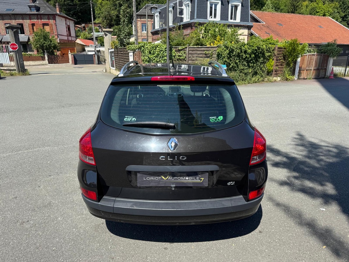 RENAULT Clio III estate 1.5 dci authentique - garantie