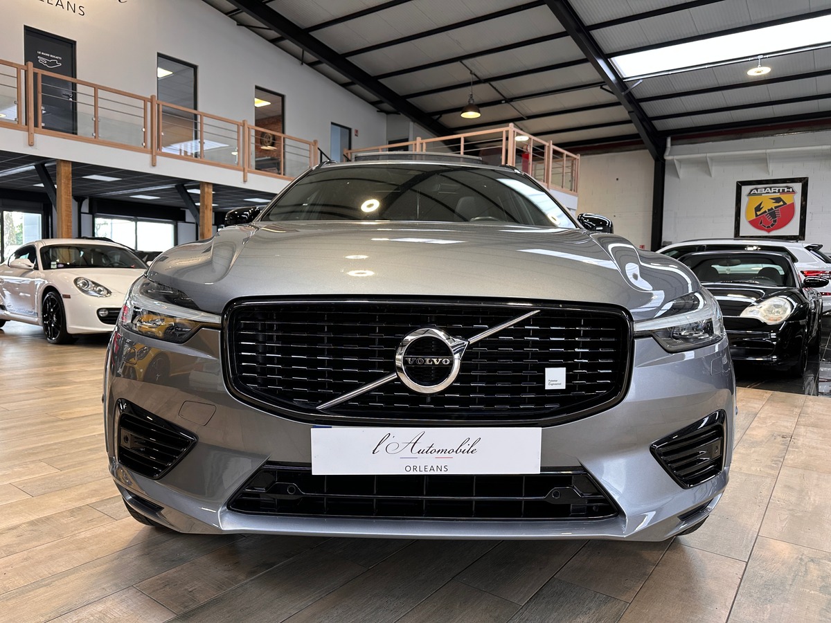 Volvo XC60 T8 AWD 318 + 87 POLESTAR Engineered Geartronic / ATTELAGE / HARMAN KARDON