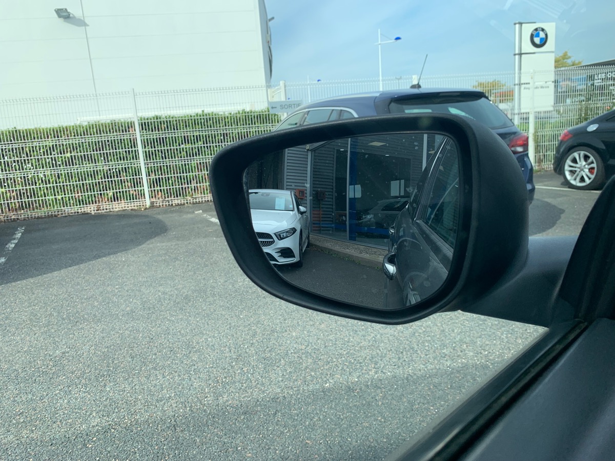 Citroën C4 Cactus 82 ch | Vti | Jantes alliage 16" SQUARE grises | Pack NAVIGATION | Radar de recul