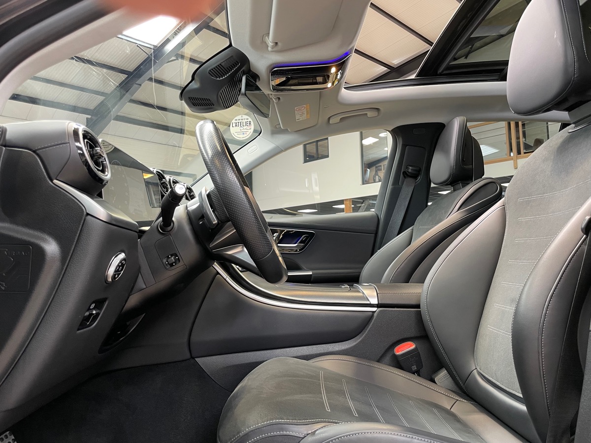 Mercedes Benz GLC 300E EQ POWER 4MATIC 9G-TRONIC - AMG LINE - ENTRETIEN CONSTRUCTEUR - 1ERE MAIN
