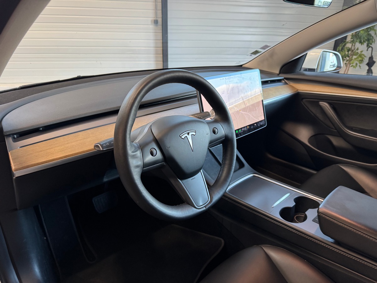 Tesla Model 3 Standard RWD Plus MY21