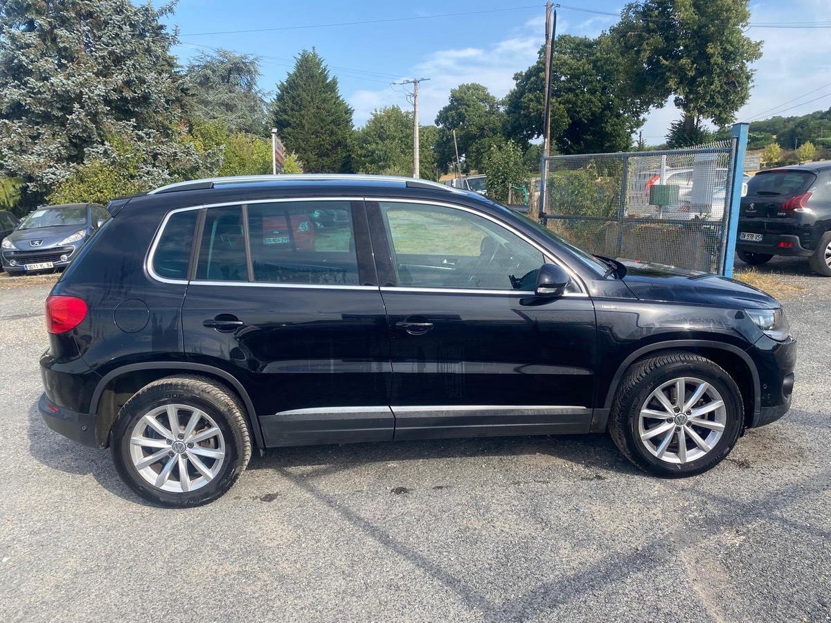 Volkswagen Tiguan 2.0 tdi 110cv bluemotion LOUNGE 1ere MAIN