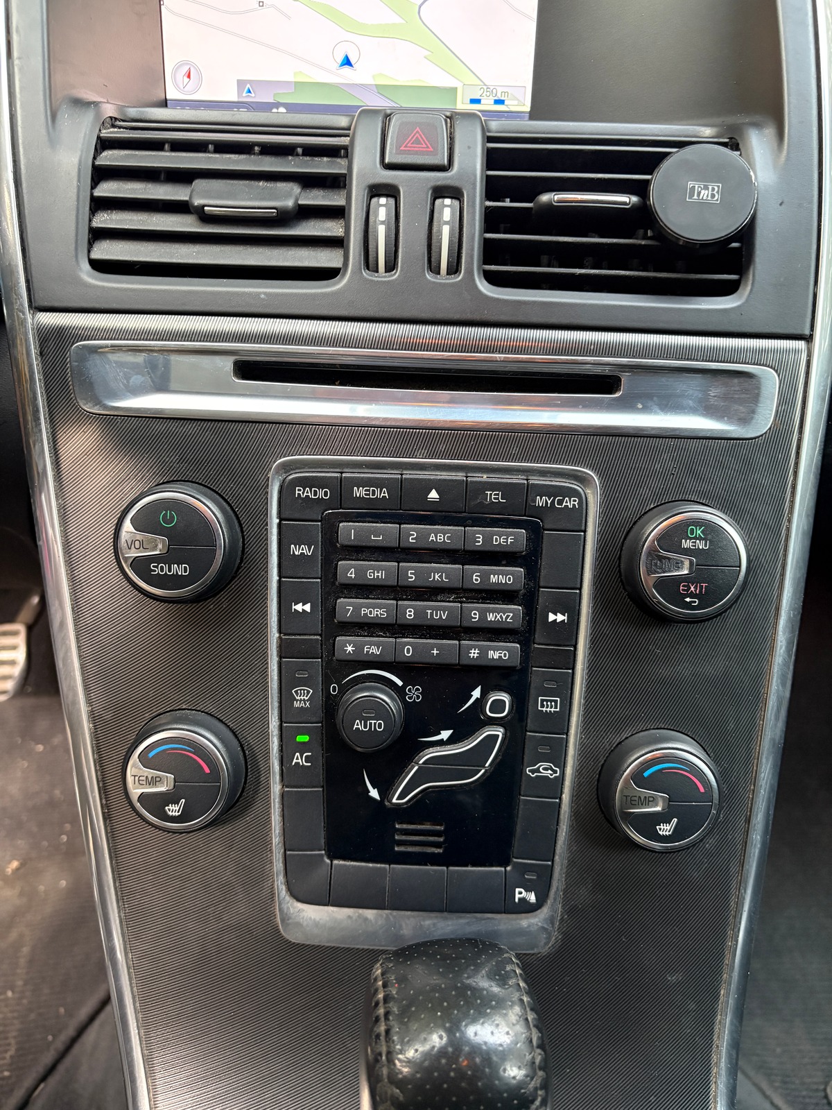 Volvo XC60 D4 163 ch R-DESIGN Geartronic