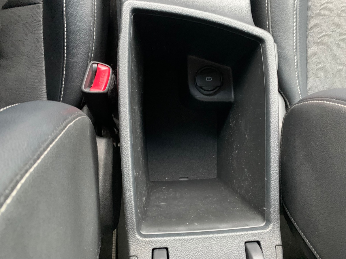 Kia Niro 105 ch | Entretien constructeur | GPS | Régulateur de vitesse adaptatif | Caméra de recul