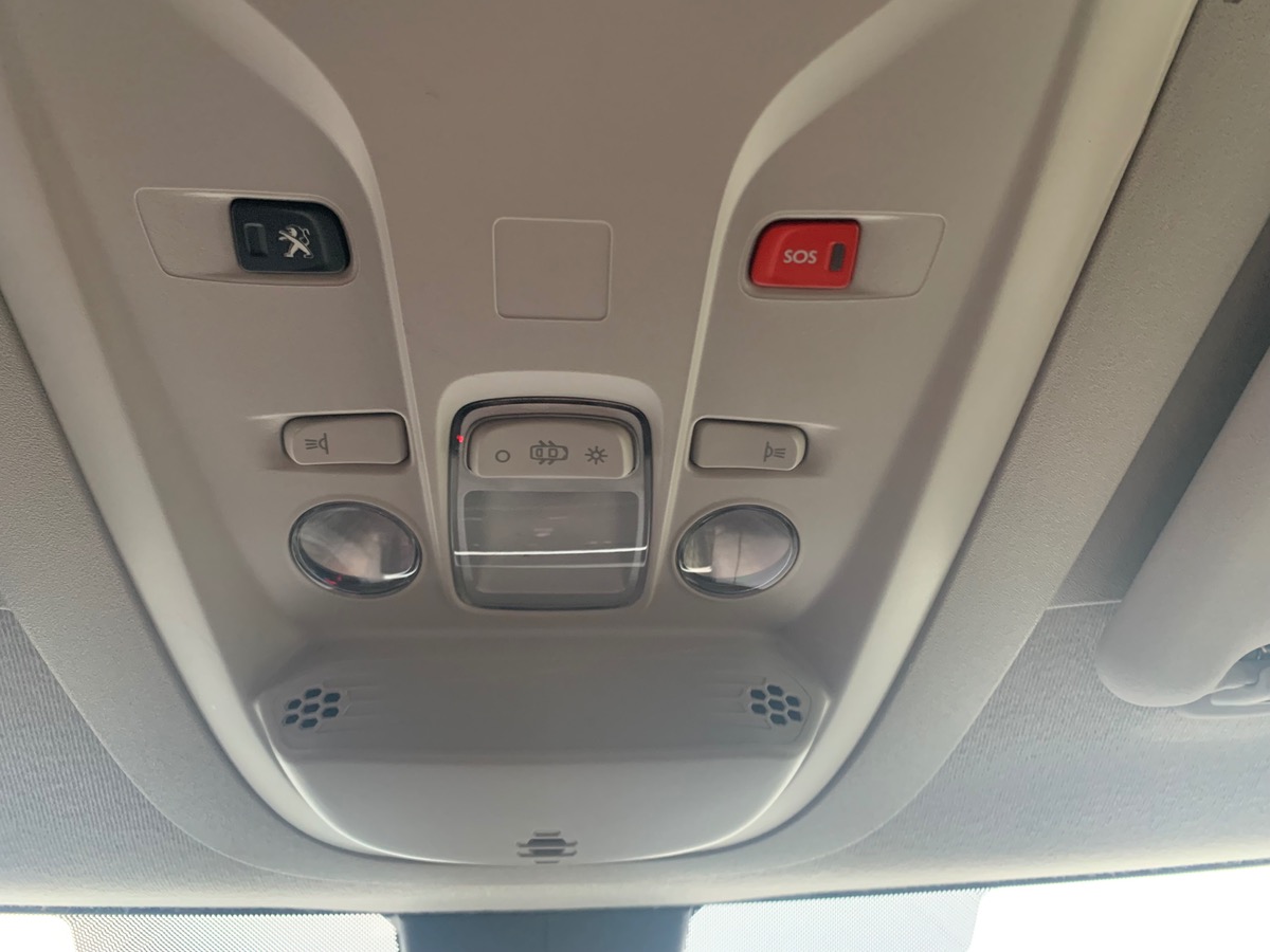 Peugeot Partner 102 ch | TVA Récupérable | GPS | Caméra de recul | Régulateur de vitesse