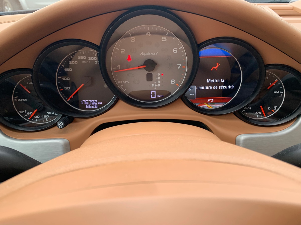 Porsche Panamera 380 ch | S Hybrid | Toit ouvrant | Mode Sport Plus | Siéges chauffants | Radars