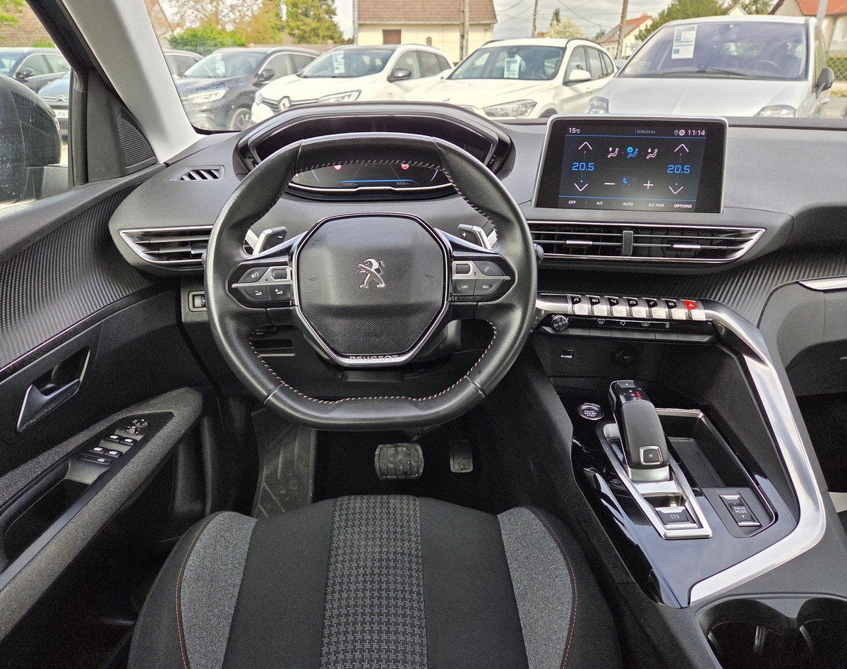 Peugeot 3008 1.5 BHDI 130 CV / 1ERE MAIN / TVA RECUPERABLE