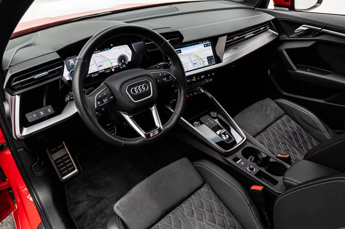 Audi A3 Sportback 40 TFSI e 204ch S line S tronic 6/Bang&Olufsen/Caméra