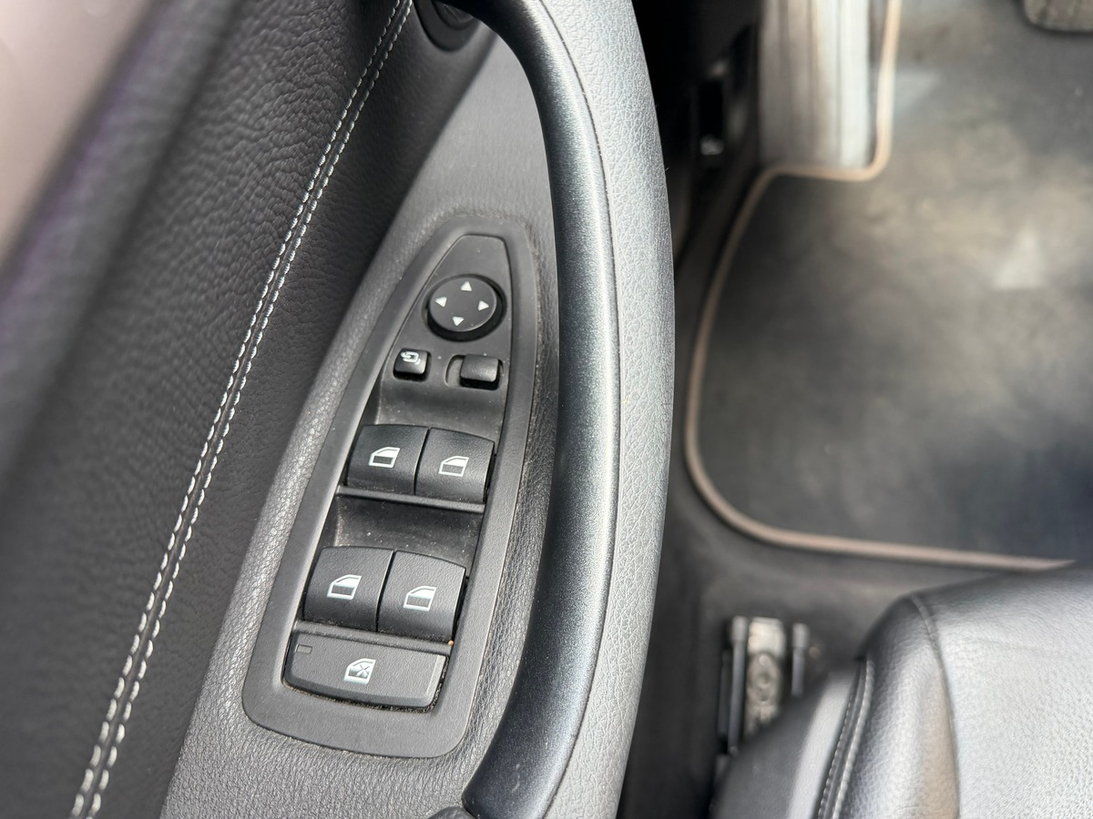 Bmw X1 18d 2.0D Sdrive X Line 150ch Caméra de Recul / Hayon Electrique