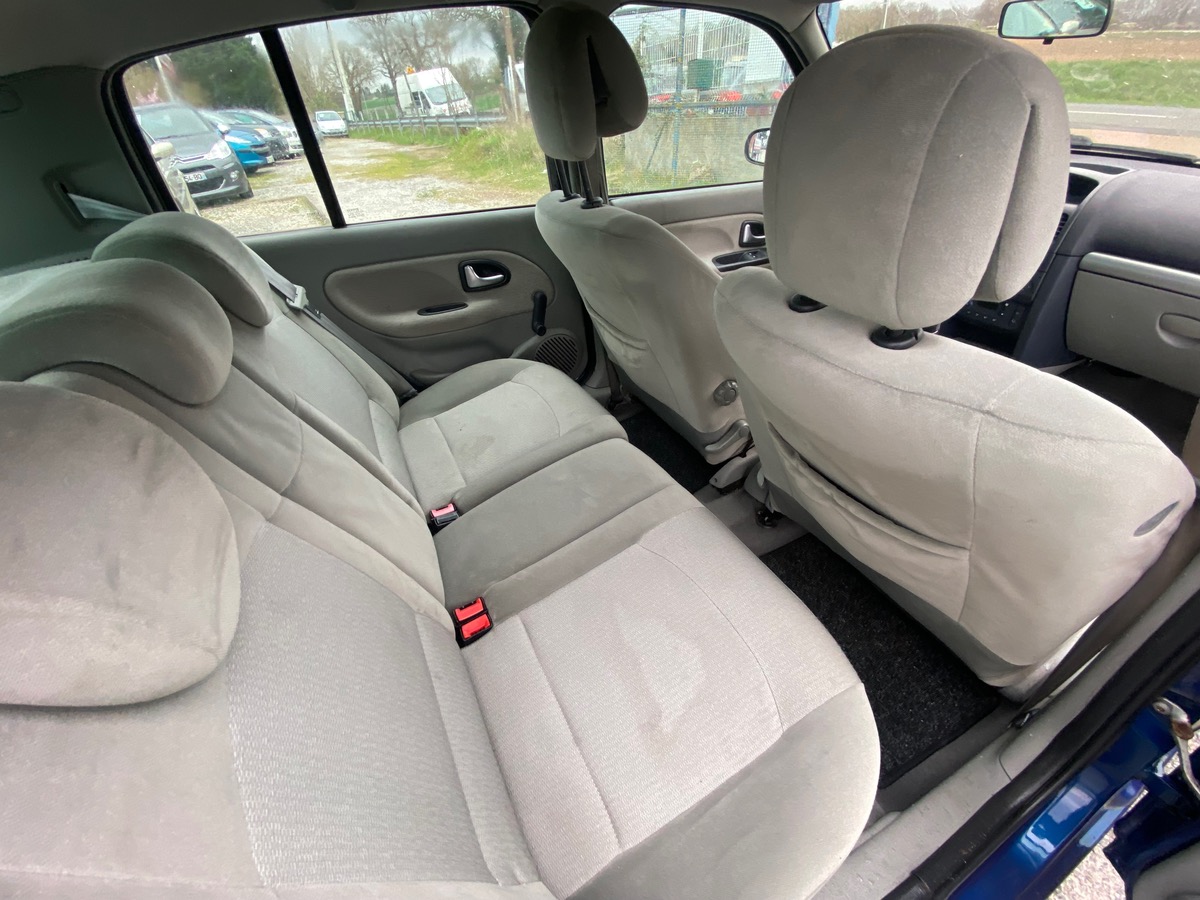 RENAULT Clio 1.5 dci 65cv 180155km 