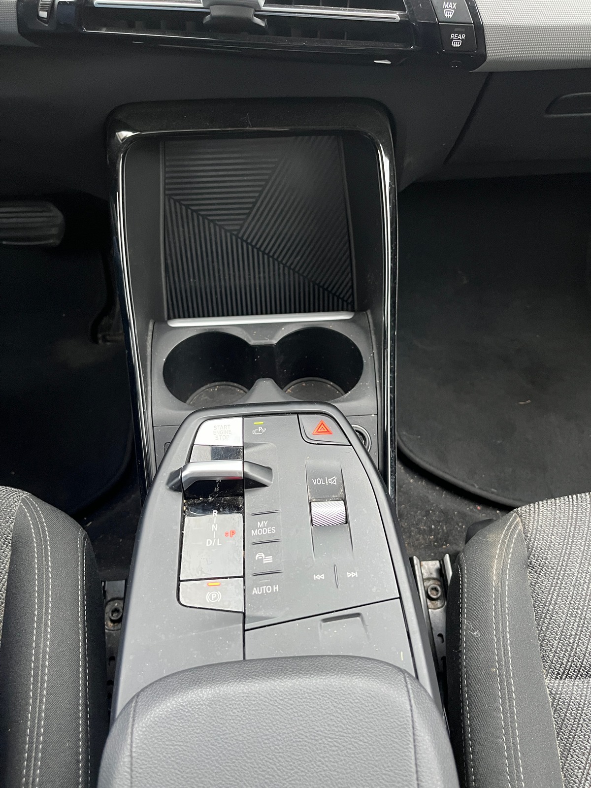 Bmw Série 2 225e Active Tourer XDRIVE, SUIVI COMPLET BMW, ATTELAGE, CAMERA, PARK ASSIST