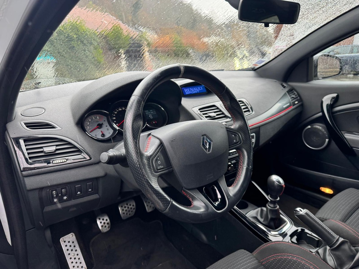 RENAULT Megane 3rs phase 2 2.0 265cv Sport/ RS Monitor