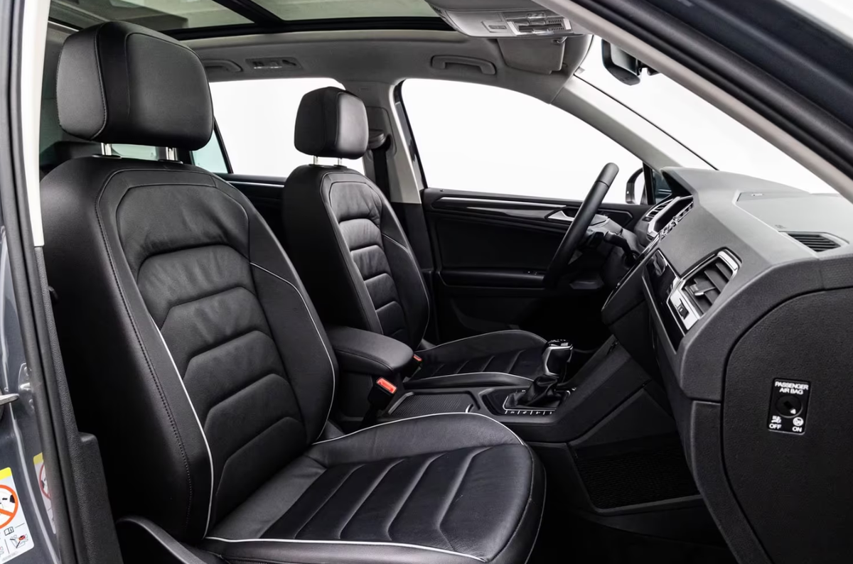 Volkswagen Tiguan II 1.4 eHybrid 245ch Elegance DSG6 Toit ouvrant Attelage