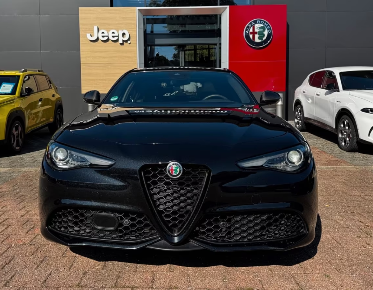 Alfa Romeo Giulia 2.0 TB 280ch Estrema Q4 AT8/Harman-Kardon/Toit ouvrant