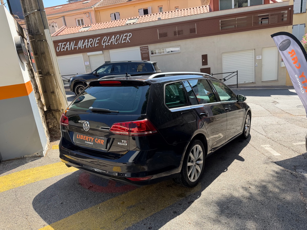 Volkswagen Golf VII SW 1.6 TDI 110 CV / Carat + / Toit Ouvrant / intérieur Cuir / Caméra