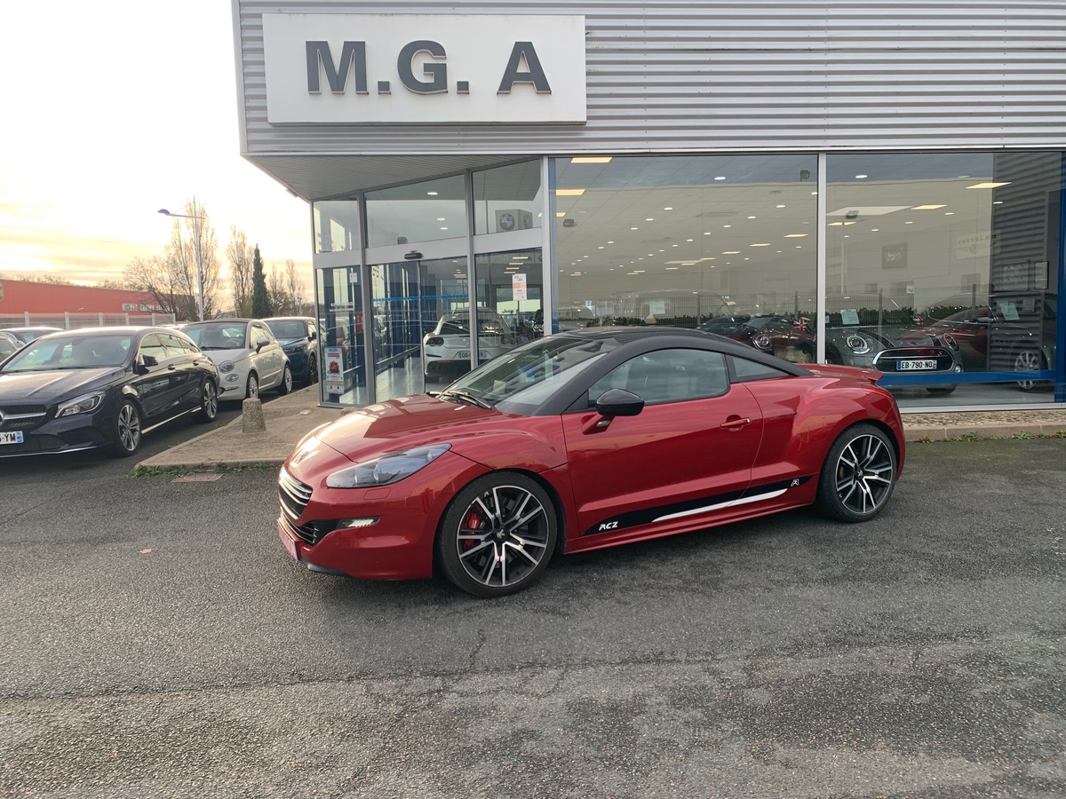 Peugeot RCZ 270 | R | Pack Sport | GPS | Radar avant arriére | Baquet sport mi-cuir Alcantara